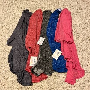 LuLaRoe Lindsey Bundle. Size small.